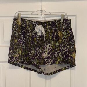 Lululemon Spring Break Away Short Floral Sport White Multi